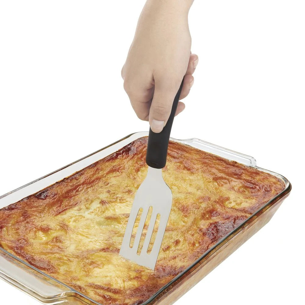 Cut & Serve Turner